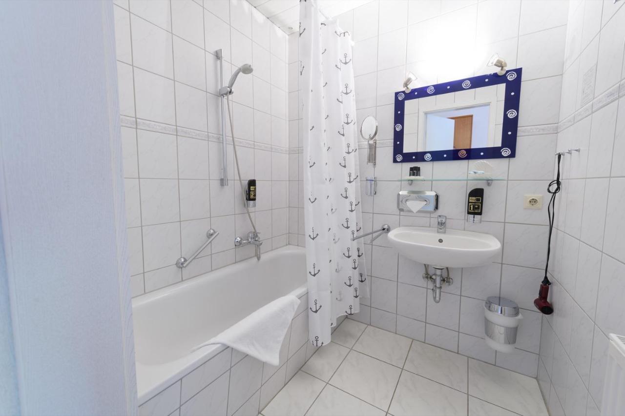 Hotel Ostseewoge Graal-Muritz Bagian luar foto